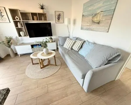 Apartman Feels Like In Paraiso *