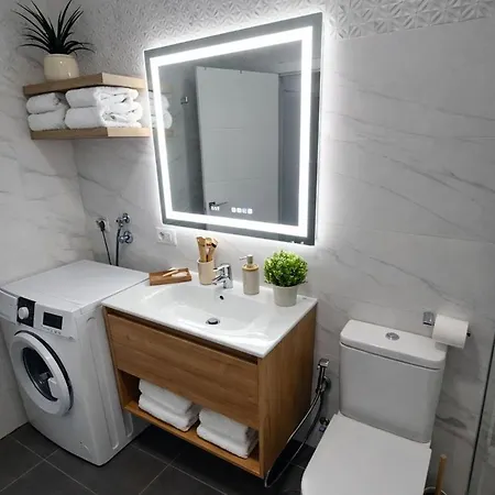 Feels Like In Paraiso